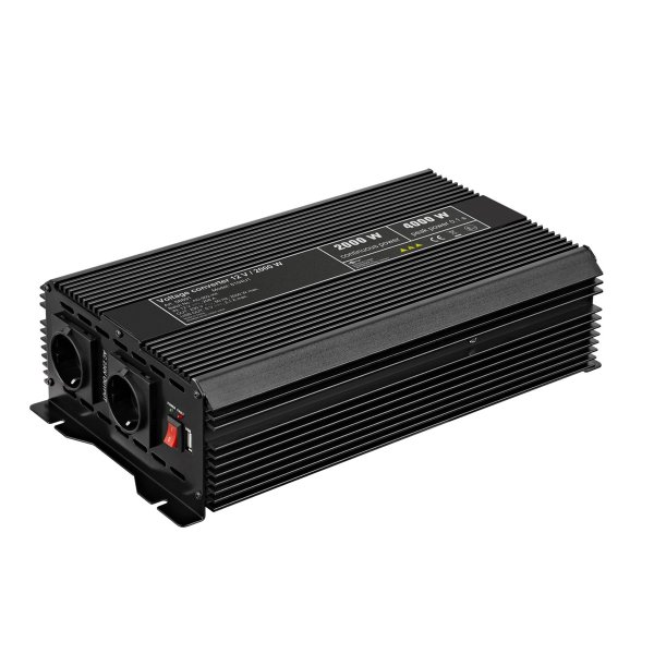 Zoom bild av Strömomvandlare 12V till 230V 2000W – För Husbil, Båt & Camping