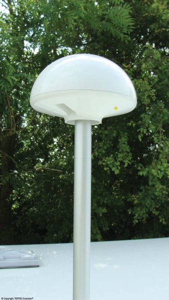 Zoom bild av Tertek Evolution 2 All-In-One Pro – Digital TV- och Internetantenn med 5G MIMO, DAB+ och mast 110 cm