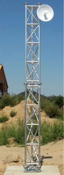 Zoom bild av Delta Torn, mast för belysning, bevakning & telekom