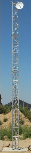 Zoom bild av Delta Torn, mast för belysning, bevakning & telekom